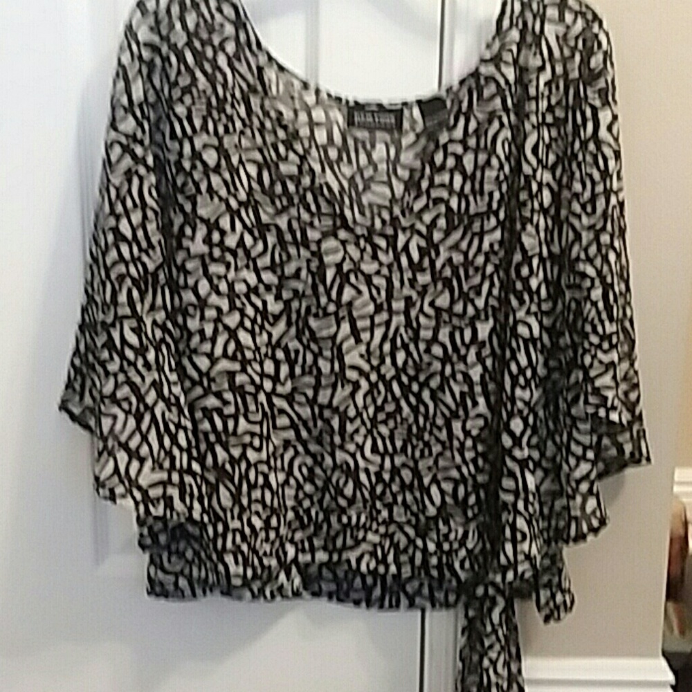 Black and cream, airy blouse